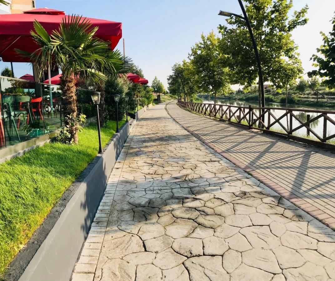 Lezhë Cappuccino Apartment מראה חיצוני תמונה